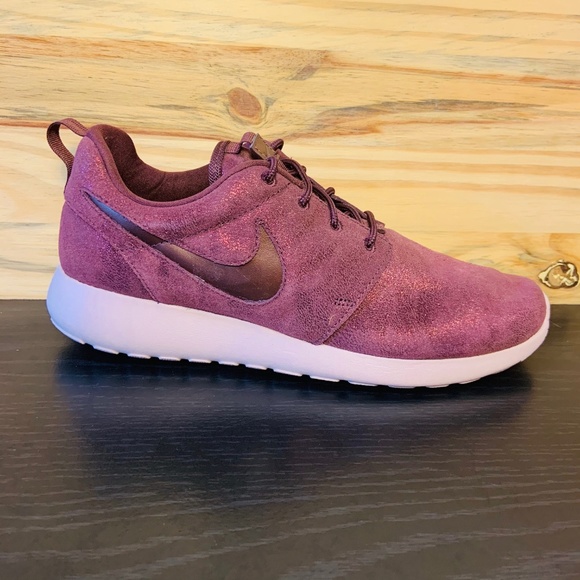 New Nike Roshe One Premium Deep Purple Glitter - Picture 2 of 8
